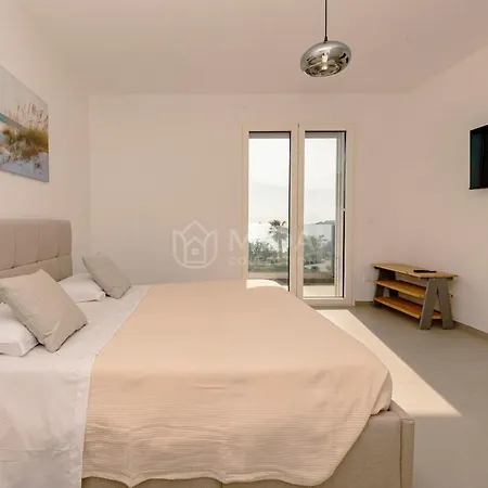 Luxury Sunsets Apartment