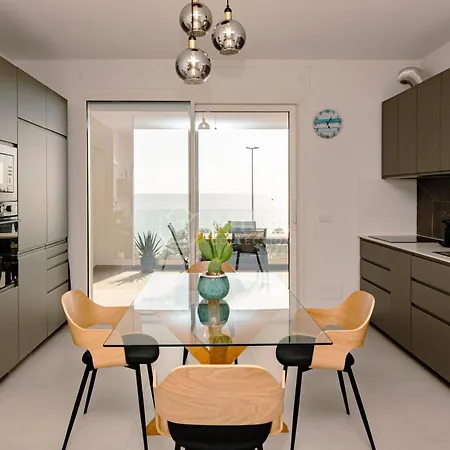 Luxury Sunsets Apartment Gallipoli